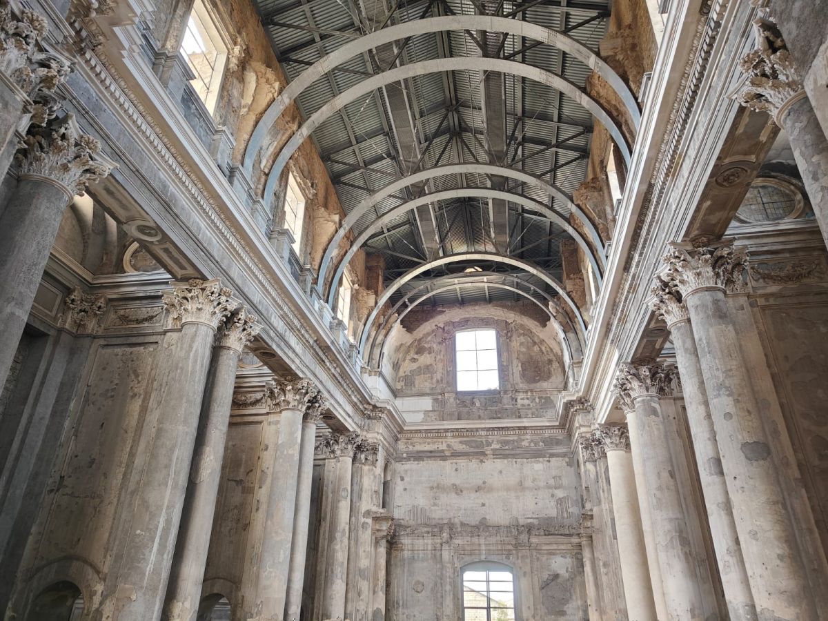 Chiesa di Santa Maria in Gradi: anatomia di un trauma e ricomposizione della memoria